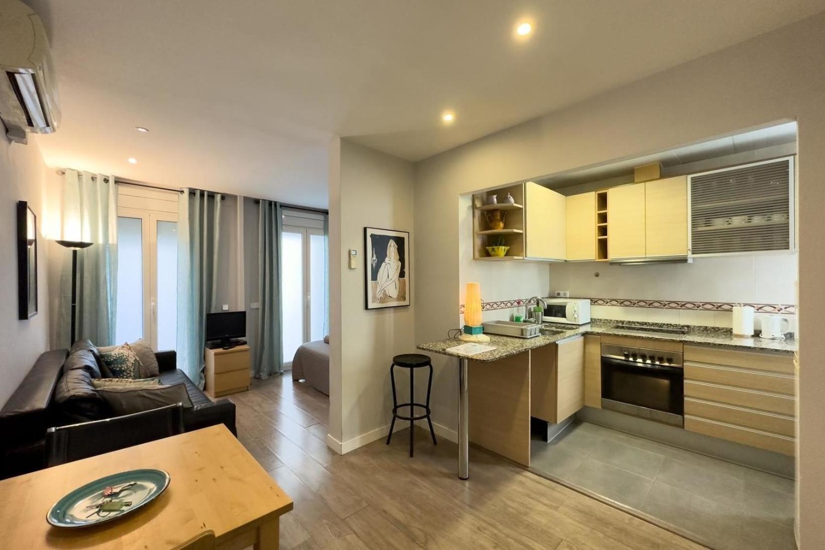 Fuer 2 Personen Ca 38 Qm In Barcelona-gracia, Costa Brava Costa Del Maresme Apartamento Barcelona