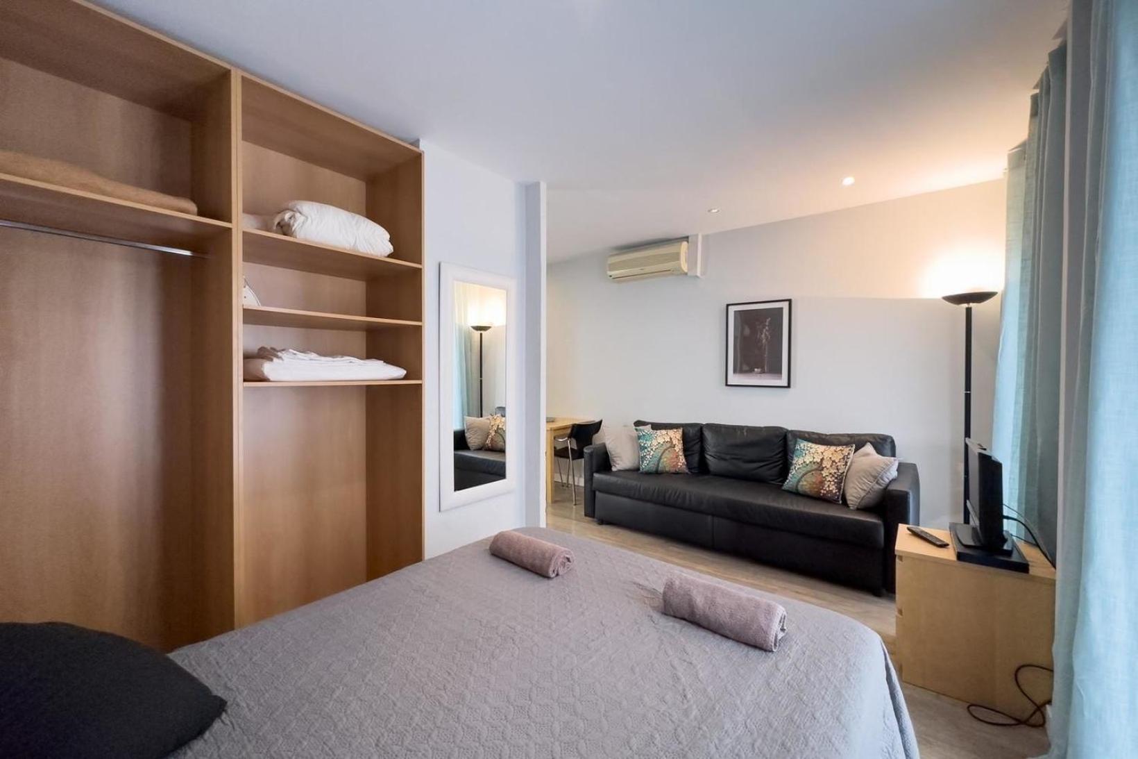Apartamento Fuer 2 Personen Ca 38 Qm In Barcelona-gracia, Costa Brava Costa Del Maresme