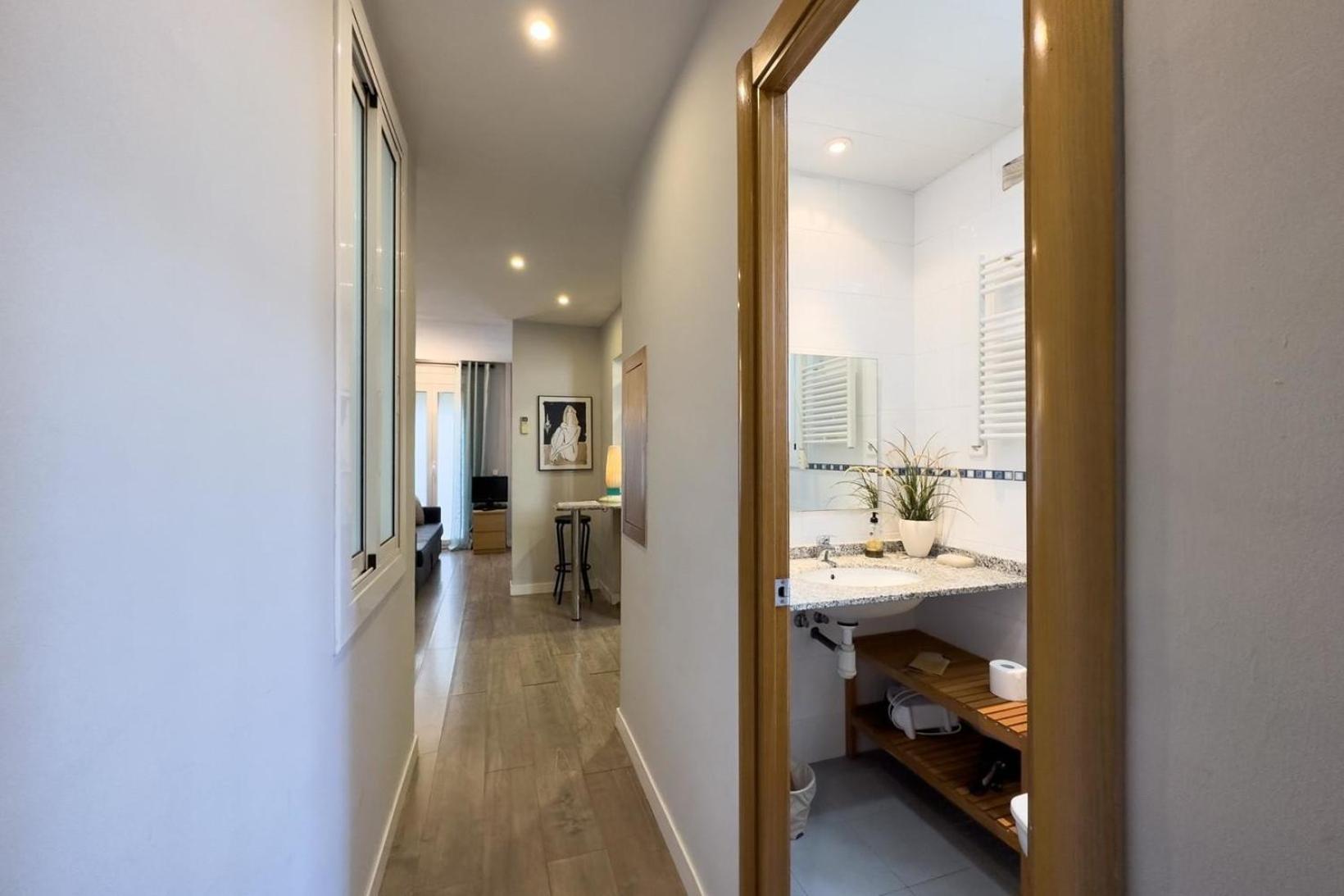 Fuer 2 Personen Ca 38 Qm In Barcelona-gracia, Costa Brava Costa Del Maresme Apartamento Barcelona